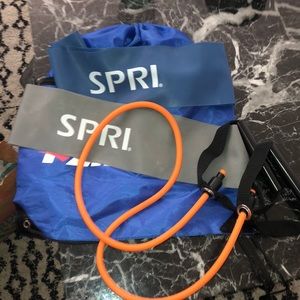 Workout set with drawstring bag